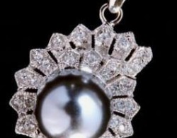 MRK推“钻石重生”系列，人造钻石渐成珠宝品牌“新宠”